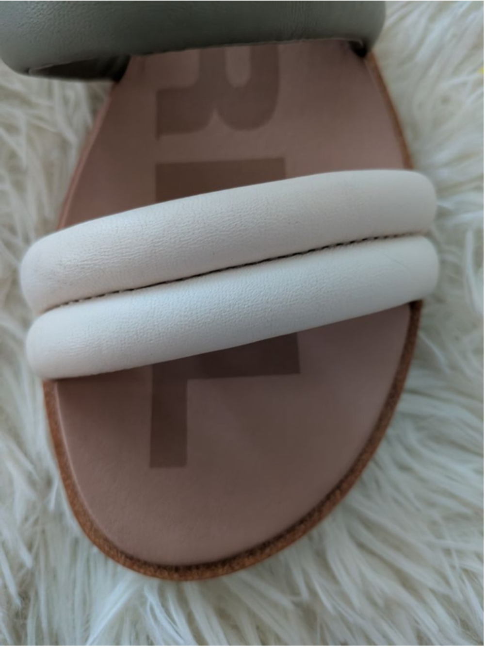 Sorel Ella II Puff Slides Size 8 Sage Green Ivory Padded Sandals - Picture 11 of 12